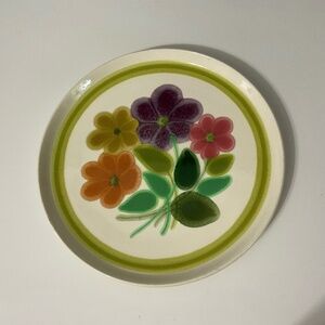 VTG Franciscan Earthenware Plate Mod Floral Design